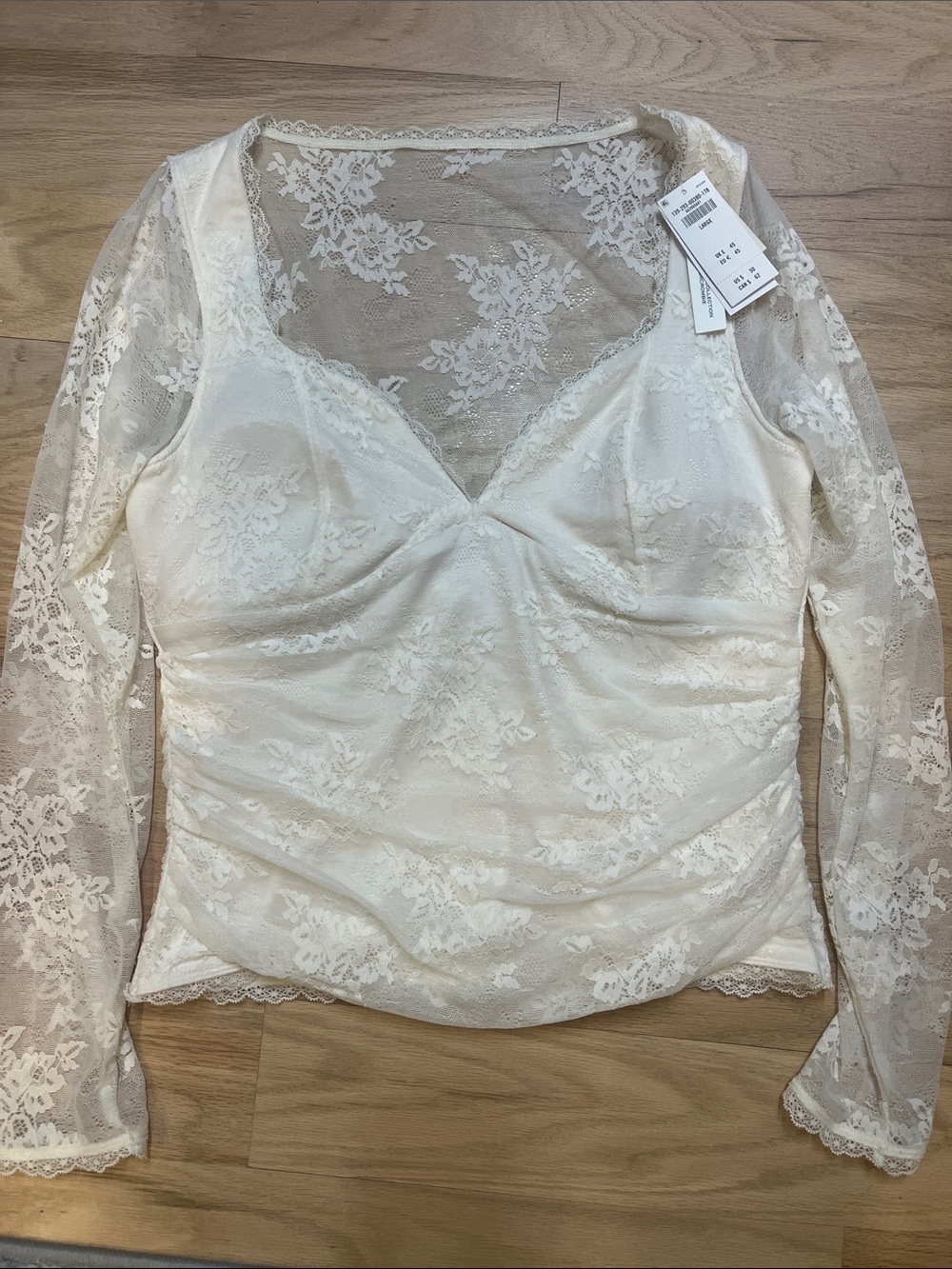 Abercrombie Ivory Lace Long Sleeve V-Neck Top